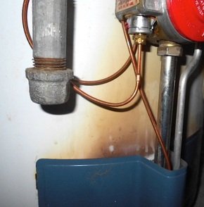 Identifying Scorch Marks Near Wiring on Your Water Heater: A Guide to Safety and Prevention